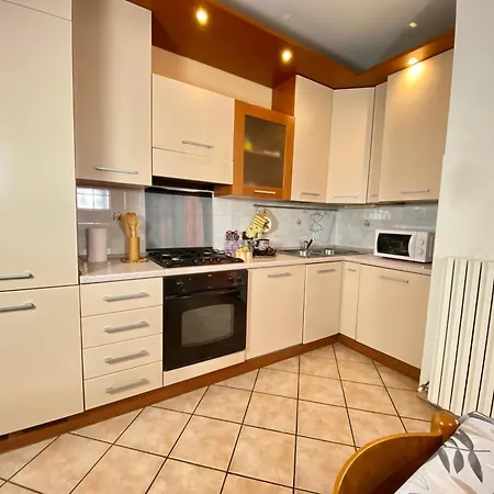 Nel Cuore Della Natura - Parcheggio Gratuito - Wi-fi Apartament